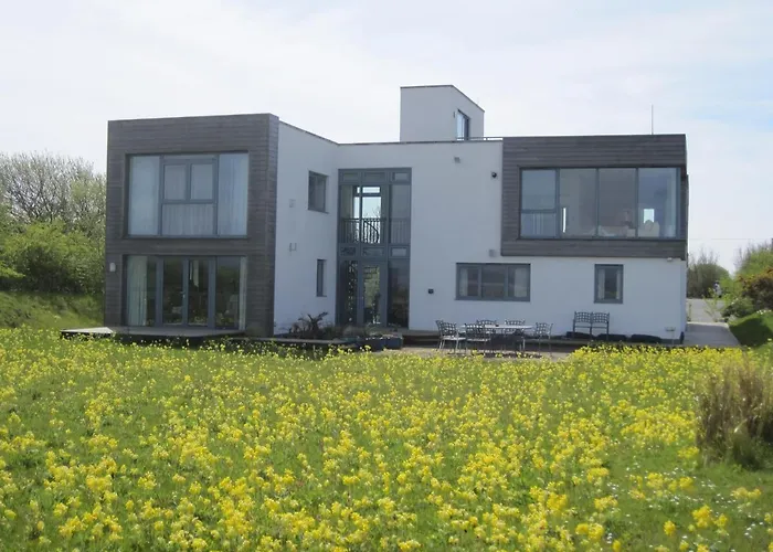 Hh Accommodation